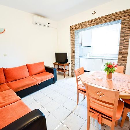 Apartments Valentina Petrcane Εξωτερικό φωτογραφία