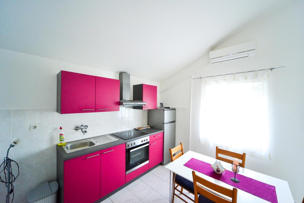 Apartments Valentina Petrcane Εξωτερικό φωτογραφία