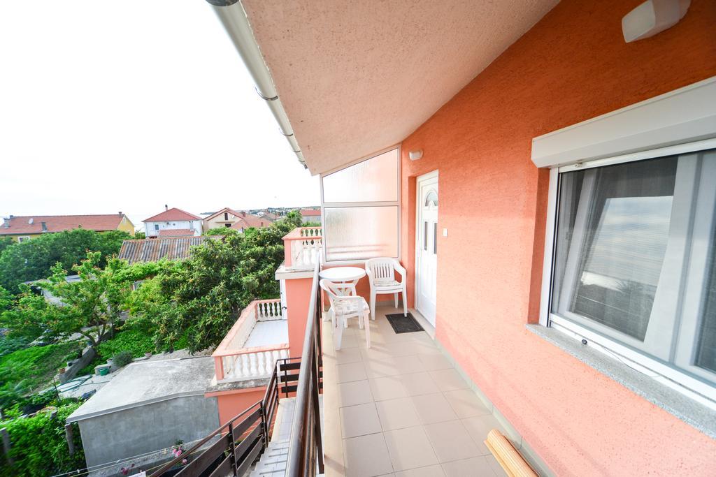 Apartments Valentina Petrcane Εξωτερικό φωτογραφία