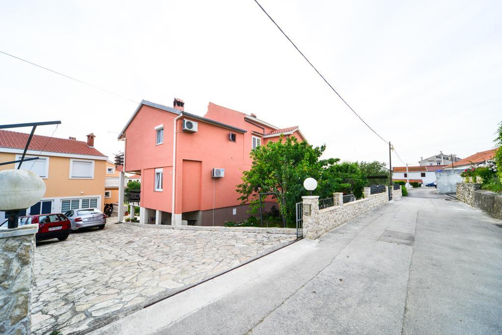 Apartments Valentina Petrcane Εξωτερικό φωτογραφία