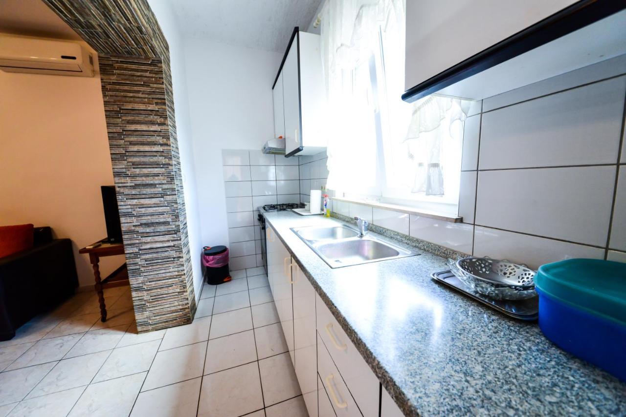 Apartments Valentina Petrcane Εξωτερικό φωτογραφία